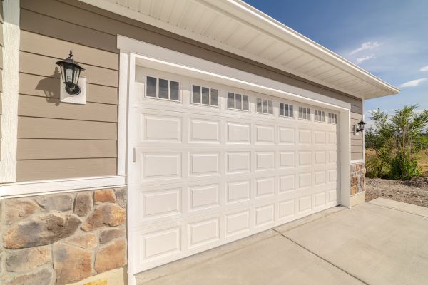 Garage Siding Repair in Annapolis
