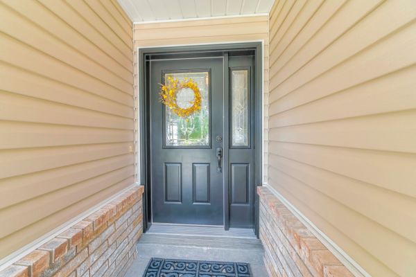 Siding Panel Repair in Annapolis
