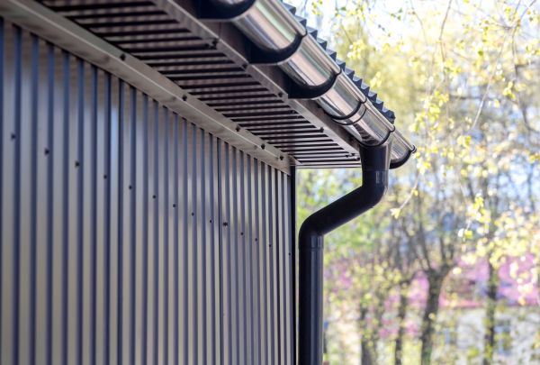 Sheet Metal Siding Repair in Annapolis